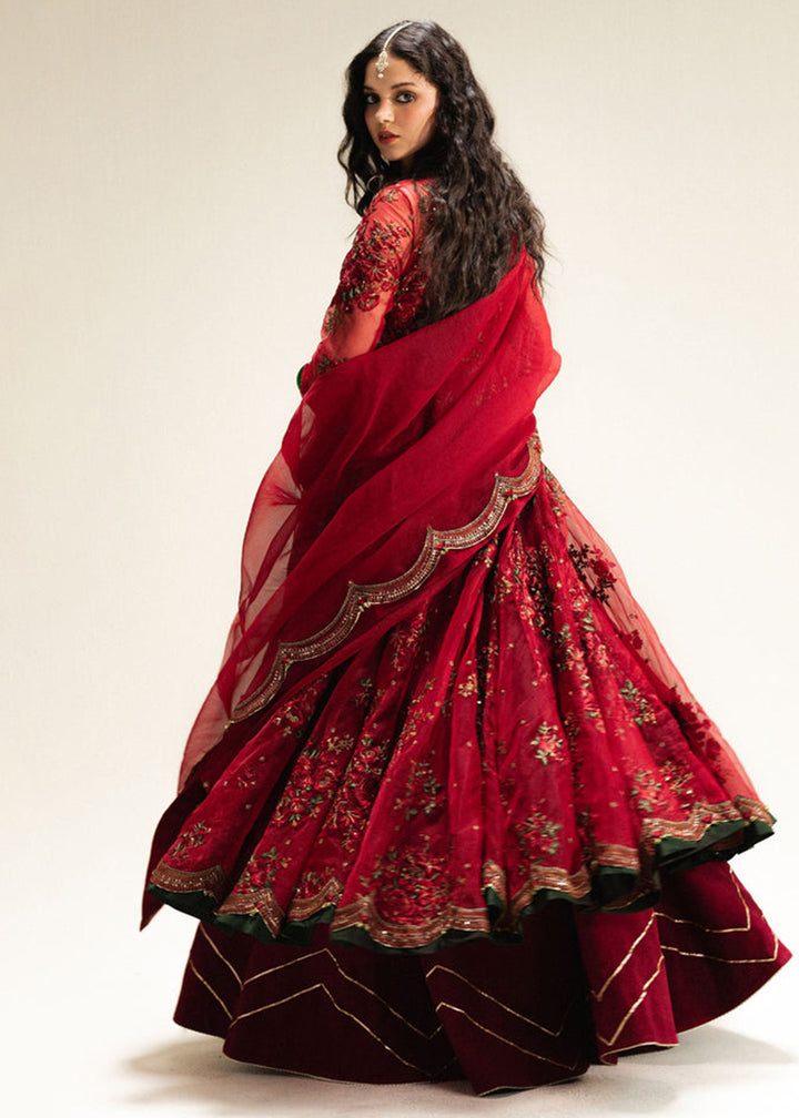 Buy Now Wedding Luxury Formals '25 by Zara Shahjahan | Suroor Online in USA, UK, Canada, Greece, Germany, Ireland, Italy, UAE, Qatar & Worldwide at Empress.