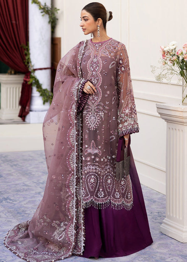 Buy Now Siraa Luxury Formals '25 by Sadaf Fawad Khan | Wistful Mauve Online in USA, UK, Canada, France, Italy, Germany, Sweden, Greece & Worldwide at Empress.