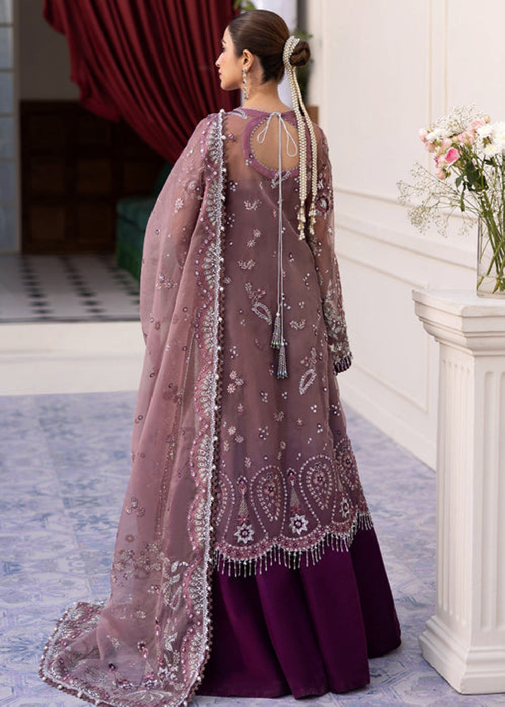 Buy Now Siraa Luxury Formals '25 by Sadaf Fawad Khan | Wistful Mauve Online in USA, UK, Canada, France, Italy, Germany, Sweden, Greece & Worldwide at Empress.