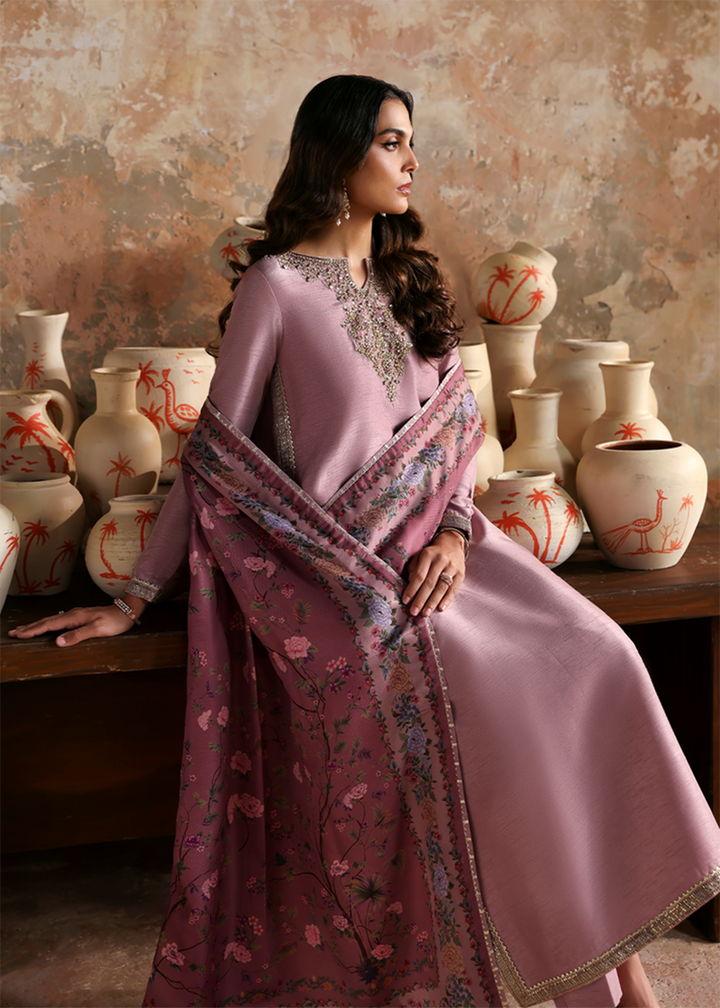 Afsana e Silk Formals '25 by Emaan Adeel | ZAREEN