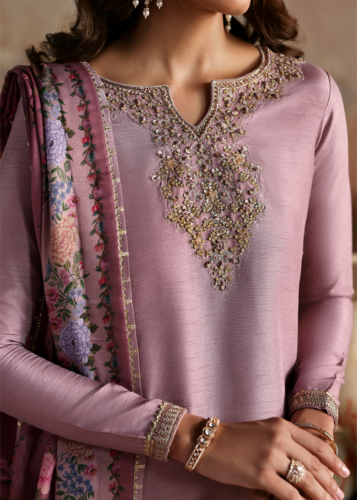 Afsana e Silk Formals '25 by Emaan Adeel | ZAREEN