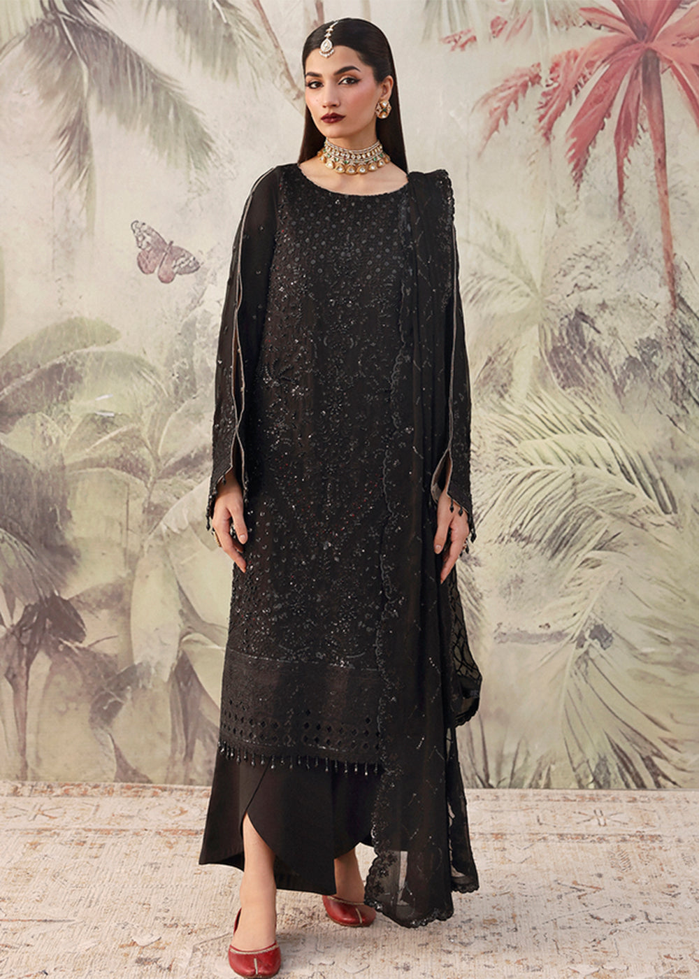 Buy Now Romansiyyah Luxury Formals 25 by Emaan Adeel | ZAREENAH Online in US, UK, Canada, France, Italy, Germany, Sweden, Greece, Ireland & Worldwide at Empress
