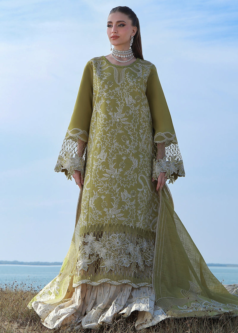 Buy Now Premium Luxury Lawn '26 by Rang Rasiya | ZARIAH Online in US, UK, Canada, France, Italy, Germany, Greece, Sweden, Africa, Qatar & Worldwide at Empress.