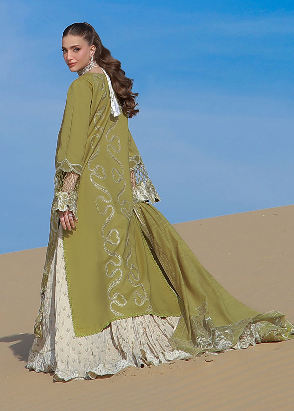Buy Now Premium Luxury Lawn '26 by Rang Rasiya | ZARIAH Online in US, UK, Canada, France, Italy, Germany, Greece, Sweden, Africa, Qatar & Worldwide at Empress.