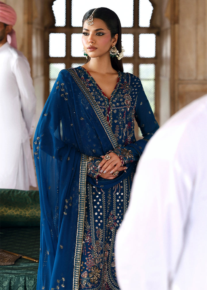 Buy Now Romansiyyah Luxury Formals 25 by Emaan Adeel | ZARQ Online in US, UK, Canada, France, Italy, Germany, Sweden, Greece, Ireland & Worldwide at Empress.