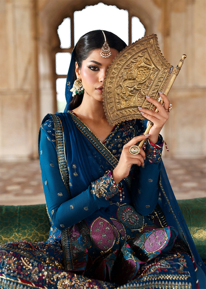 Buy Now Romansiyyah Luxury Formals 25 by Emaan Adeel | ZARQ Online in US, UK, Canada, France, Italy, Germany, Sweden, Greece, Ireland & Worldwide at Empress.