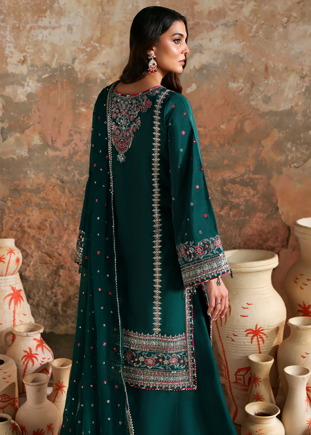 Afsana e Silk Formals '25 by Emaan Adeel | ZEHNASEEB