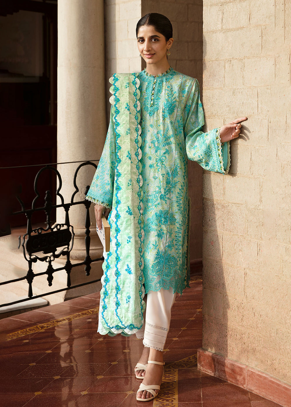 Buy Now Mint Green Luxury Lawn Suit | Zaha | Festive Lawn 23 | MIRAY - ZF23-05 Online in USA, UK, Canada & Worldwide at Empress Clothing. 