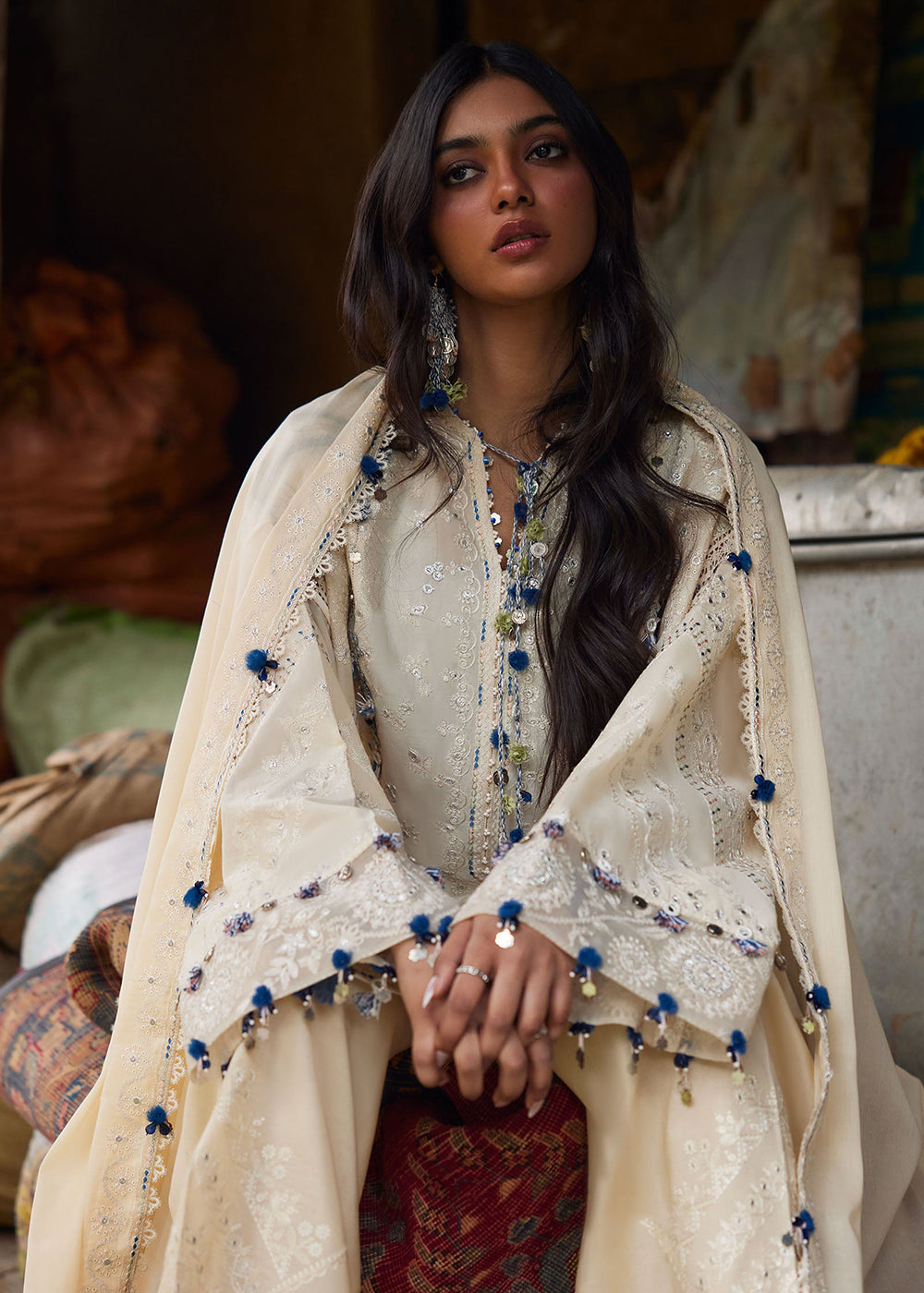 Buy Now Meiti Festive Lawn '26 by Zaha | RÙYÁ 乳雅 (ZL26-02 B) Online in US, UK, Canada, France, Greece, Germany, Ireland, Sweden, UAE & Worldwide at Empress.