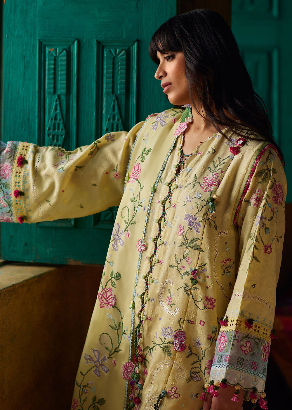 Buy Now Meiti Festive Lawn '26 by Zaha | HUĀ YÙN 花韵 (ZL26-03 B) Online in US, UK, Canada, France, Greece, Germany, Ireland, Sweden, UAE & Worldwide at Empress.