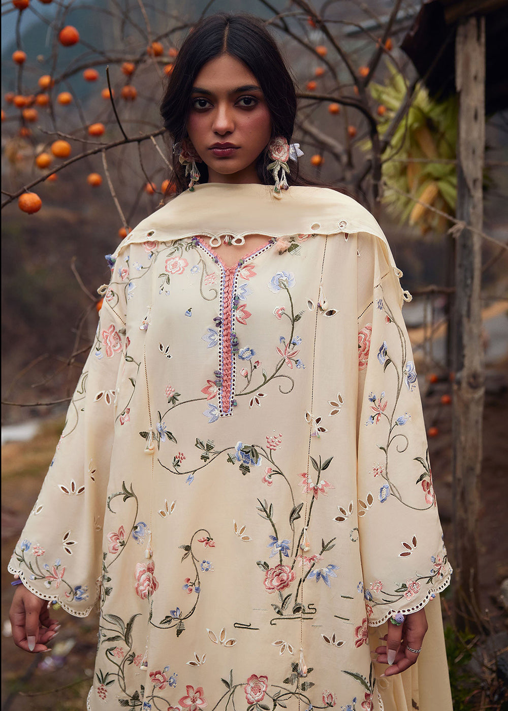 Buy Now Meiti Festive Lawn '26 by Zaha | JIĀYĪN 嘉音 (ZL26-04 B) Online in US, UK, Canada, France, Greece, Germany, Ireland, Sweden, UAE & Worldwide at Empress.