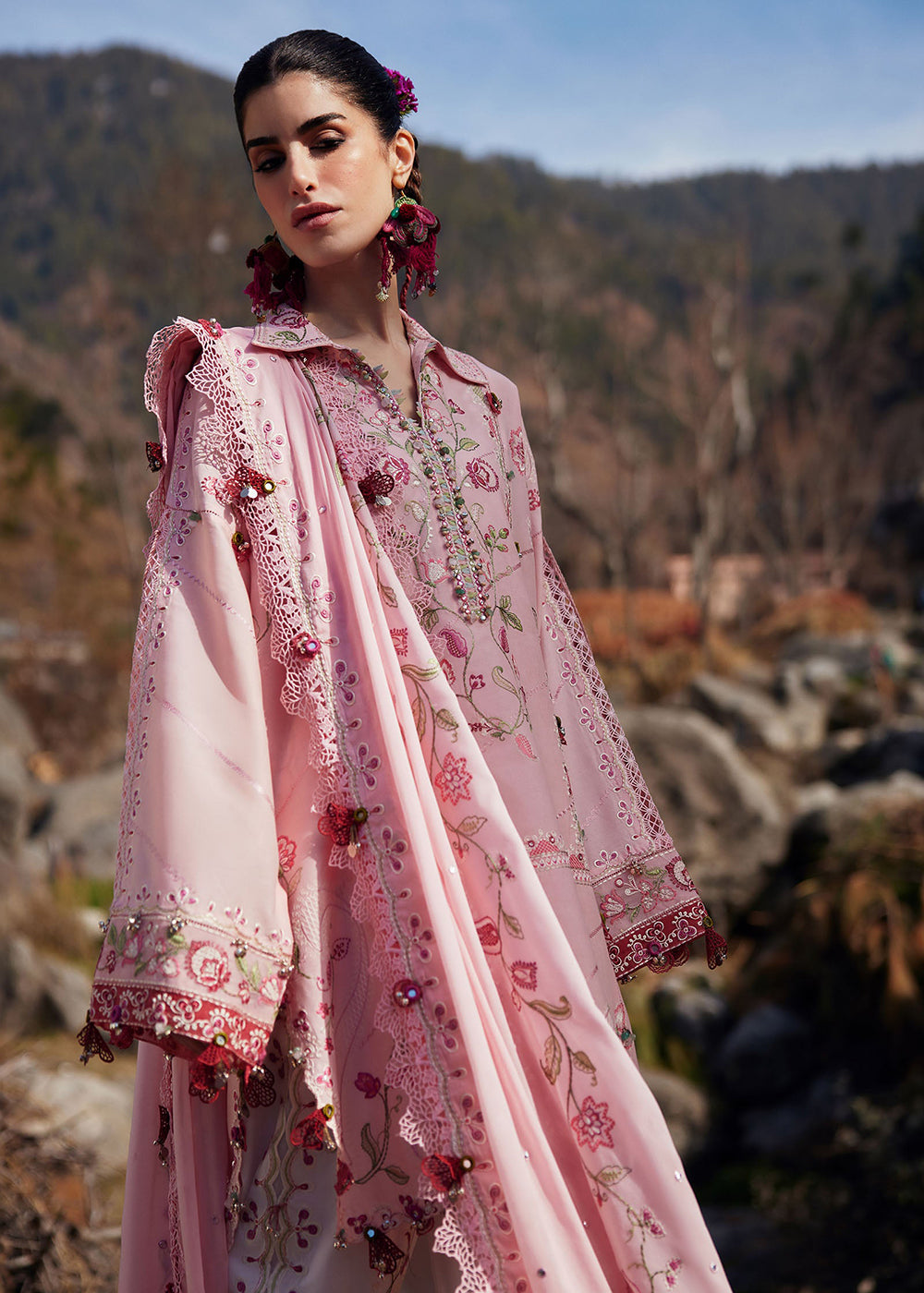 Buy Now Meiti Festive Lawn '26 by Zaha | BÌ YÙN 碧韵 (ZL26-06 B) Online in US, UK, Canada, France, Greece, Germany, Ireland, Sweden, UAE & Worldwide at Empress.