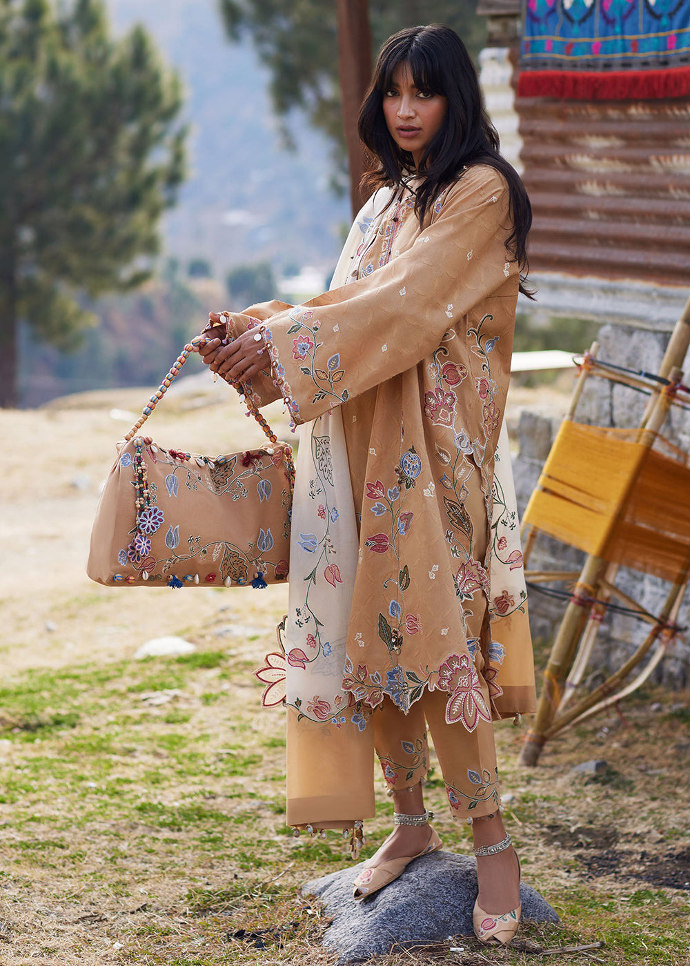 Buy Now Meiti Festive Lawn '26 by Zaha | MÍ SÈ 蜜色 (ZL26-07 A) Online in US, UK, Canada, France, Greece, Germany, Ireland, Sweden, UAE & Worldwide at Empress.