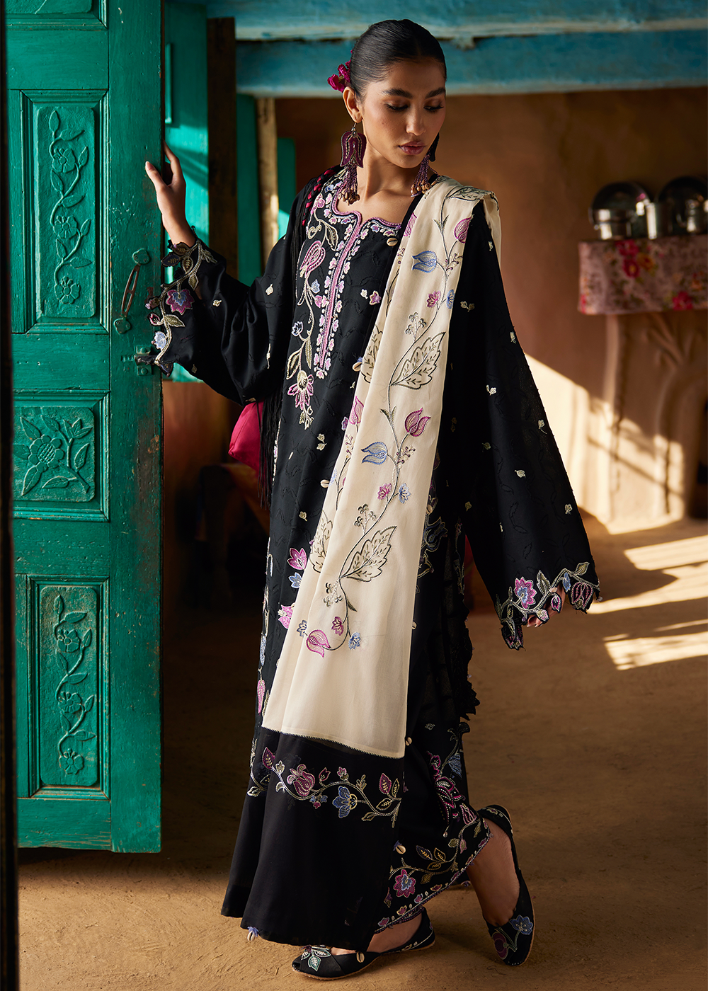 Buy Now Meiti Festive Lawn '26 by Zaha | MÍ SÈ 蜜色 (ZL26-07 B) Online in US, UK, Canada, France, Greece, Germany, Ireland, Sweden, UAE & Worldwide at Empress.