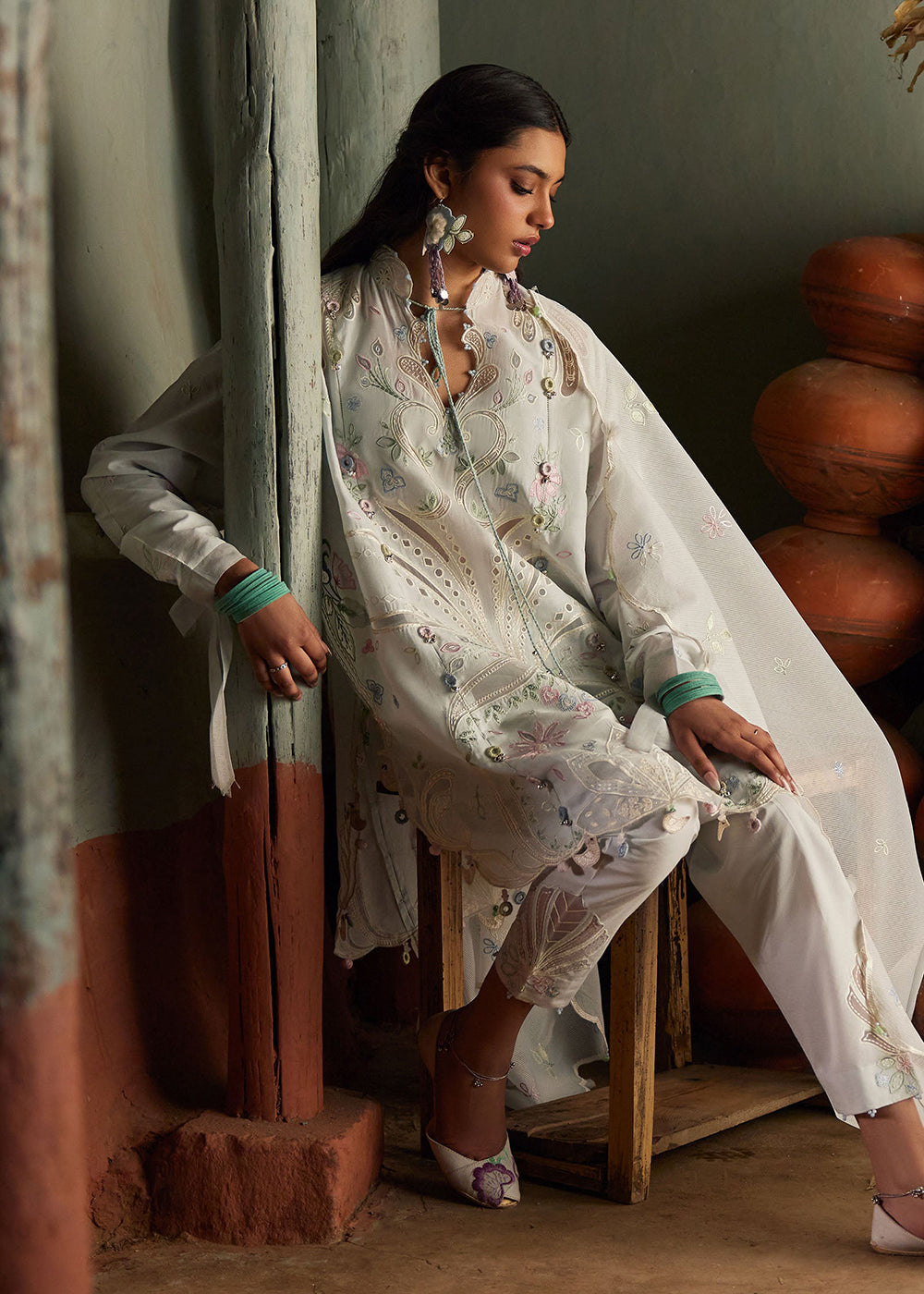 Buy Now Meiti Festive Lawn '26 by Zaha | SHUǏMĚI 水湄 (ZL26-10 A) Online in USA, UK, Canada, France, Greece, Germany, Ireland, Sweden, UAE & Worldwide at Empress.