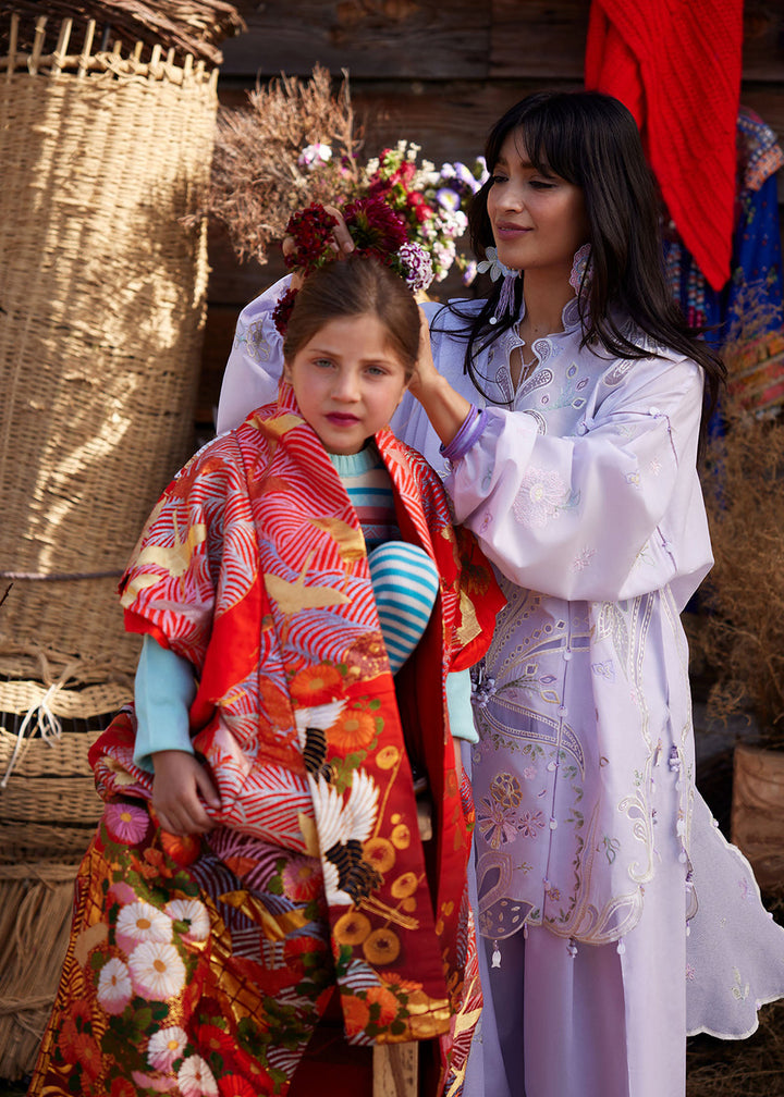 Buy Now Meiti Festive Lawn '26 by Zaha | SHUǏMĚI 水湄 (ZL26-10 B) Online in USA, UK, Canada, France, Greece, Germany, Ireland, Sweden, UAE & Worldwide at Empress.