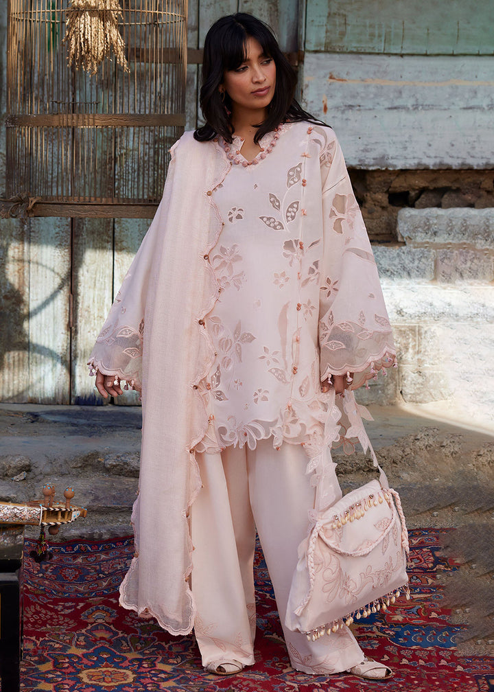 Buy Now Meiti Festive Lawn '26 by Zaha | TÁO RÓU 桃柔 (ZL26-14 A) Online in USA, UK, Canada, France, Greece, Germany, Ireland, UAE & Worldwide at Empress.