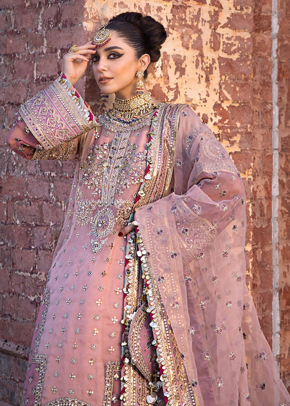 Pakistani wedding outlet sharara