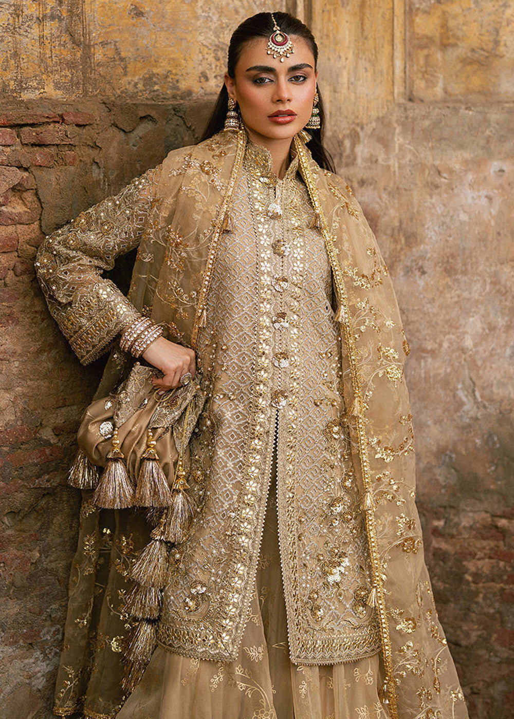 Buy Now Zarlish Wedding Formals '25 by MNR | ROSHNI Online in US, UK, Canada, France, Italy, Germany, Sweden, Greece, UAE, Netherlands & Worldwide at Empress.