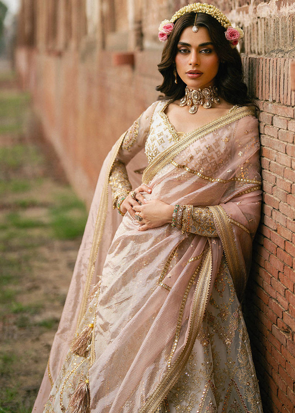 Buy Now Zarlish Wedding Formals '25 by MNR | KOHINOOR Online in US, UK, Canada, France, Italy, Germany, Sweden, Greece, UAE, Netherlands & Worldwide at Empress.