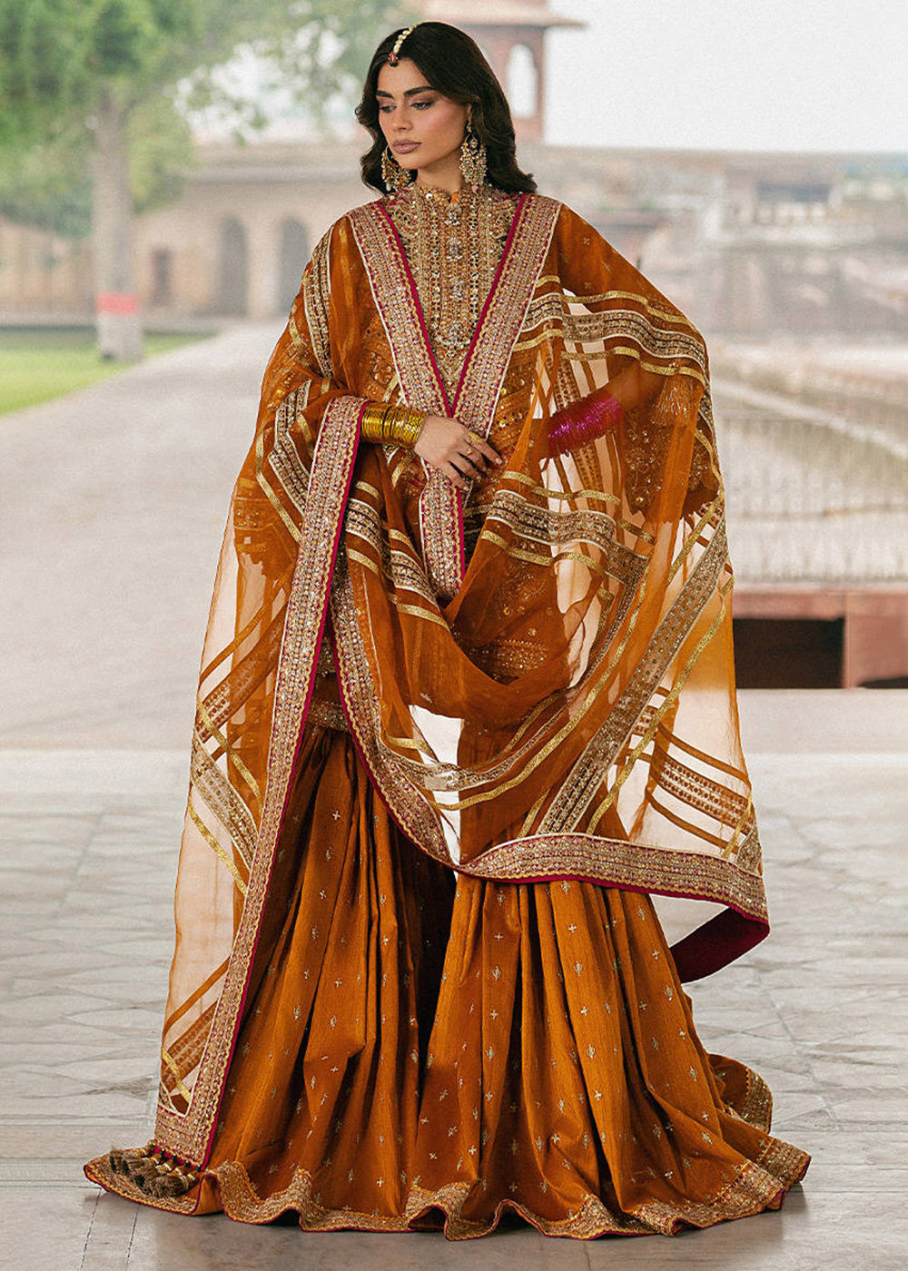 Buy Now Zarlish Wedding Formals '25 by MNR | RANJISH Online in US, UK, Canada, France, Italy, Germany, Sweden, Greece, UAE, Netherlands & Worldwide at Empress.