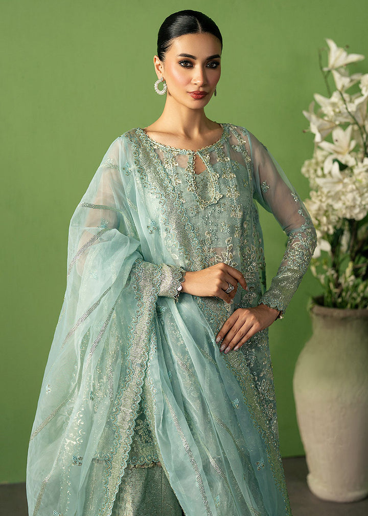 Buy Now Pehli Nazar Festive Formals '25 by Ayzel | Zarbaaf Online in USA, UK, Canada, France, Italy, Germany, Sweden, Greece, Spain, UAE & Worldwide at Empress.