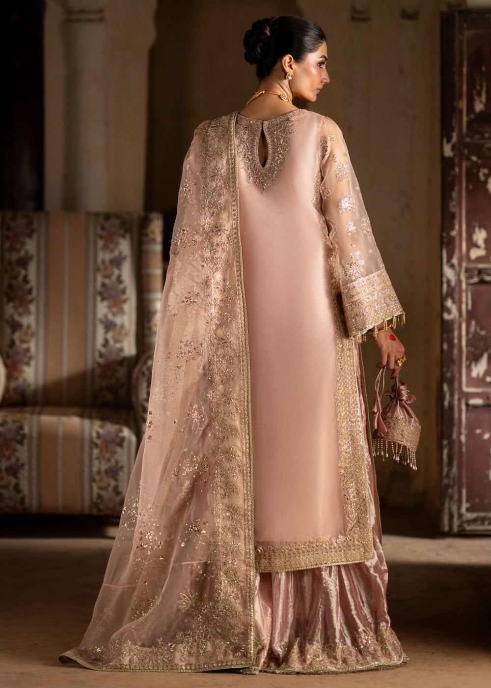 Buy Now Dastan E Ishq Luxury Formals '25 by AJR Couture | ZEHRA Online in US, UK, Canada, France, Italy, Germany, Sweden, Greece, UAE & Worldwide at Empress.
