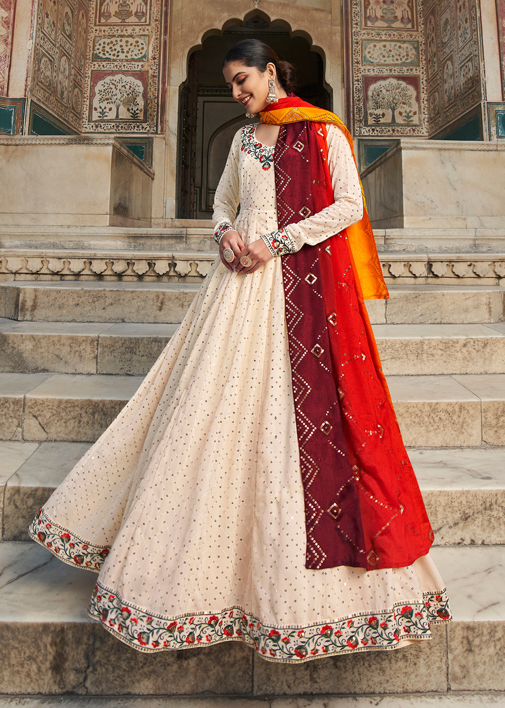 Superb antique gold with red dupatta wedding Indian ensemble: | Pakistani  bridal, Pakistani bridal wear, Pakistani wedding dresses