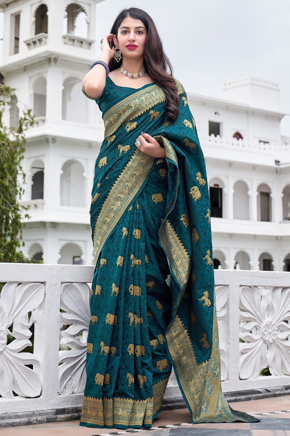 Buy Teal Blue Weaving Silk Saree - Printed Traditional Saree
