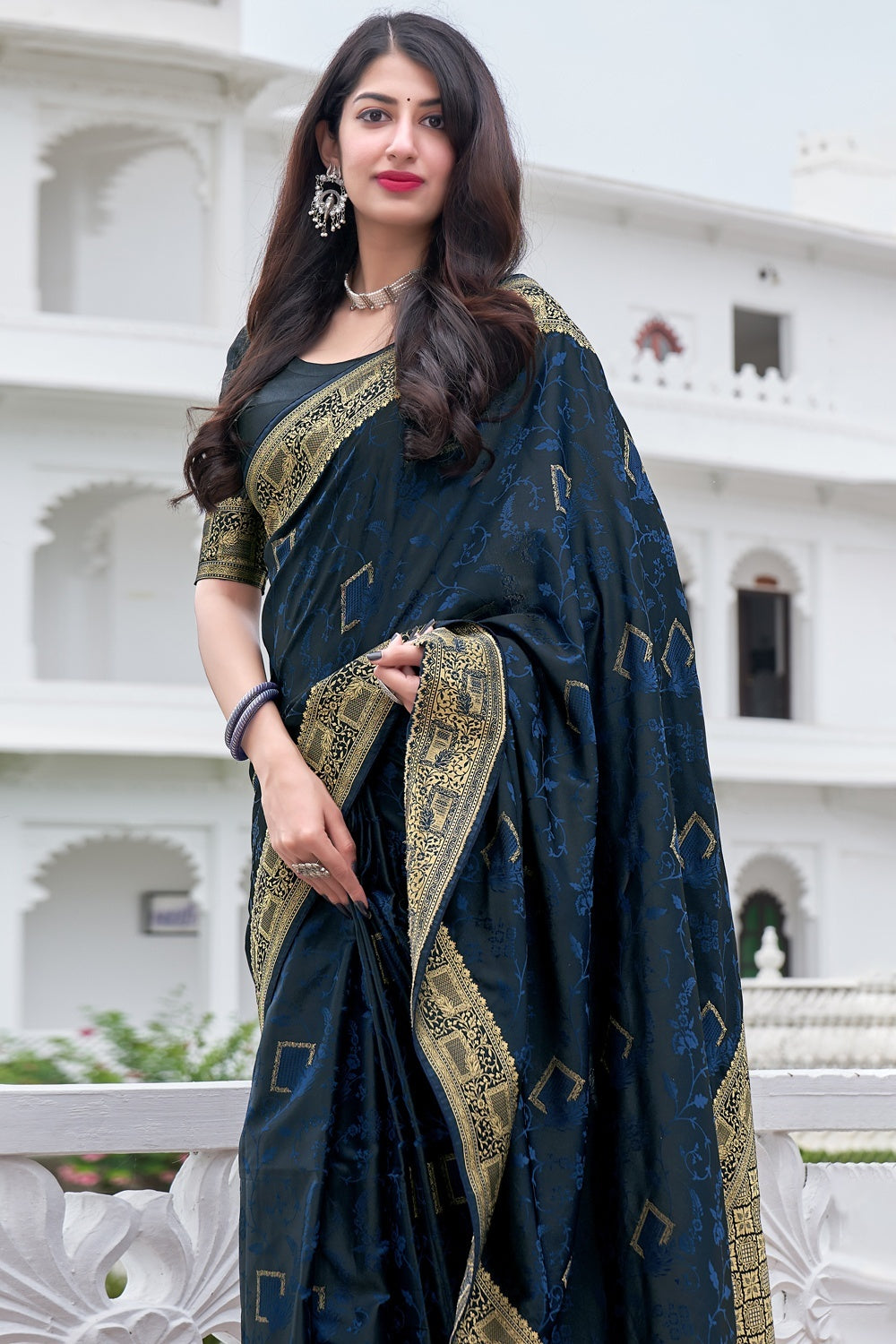 Buy Navy Blue Weaving Silk Saree - Printed Traditional Saree