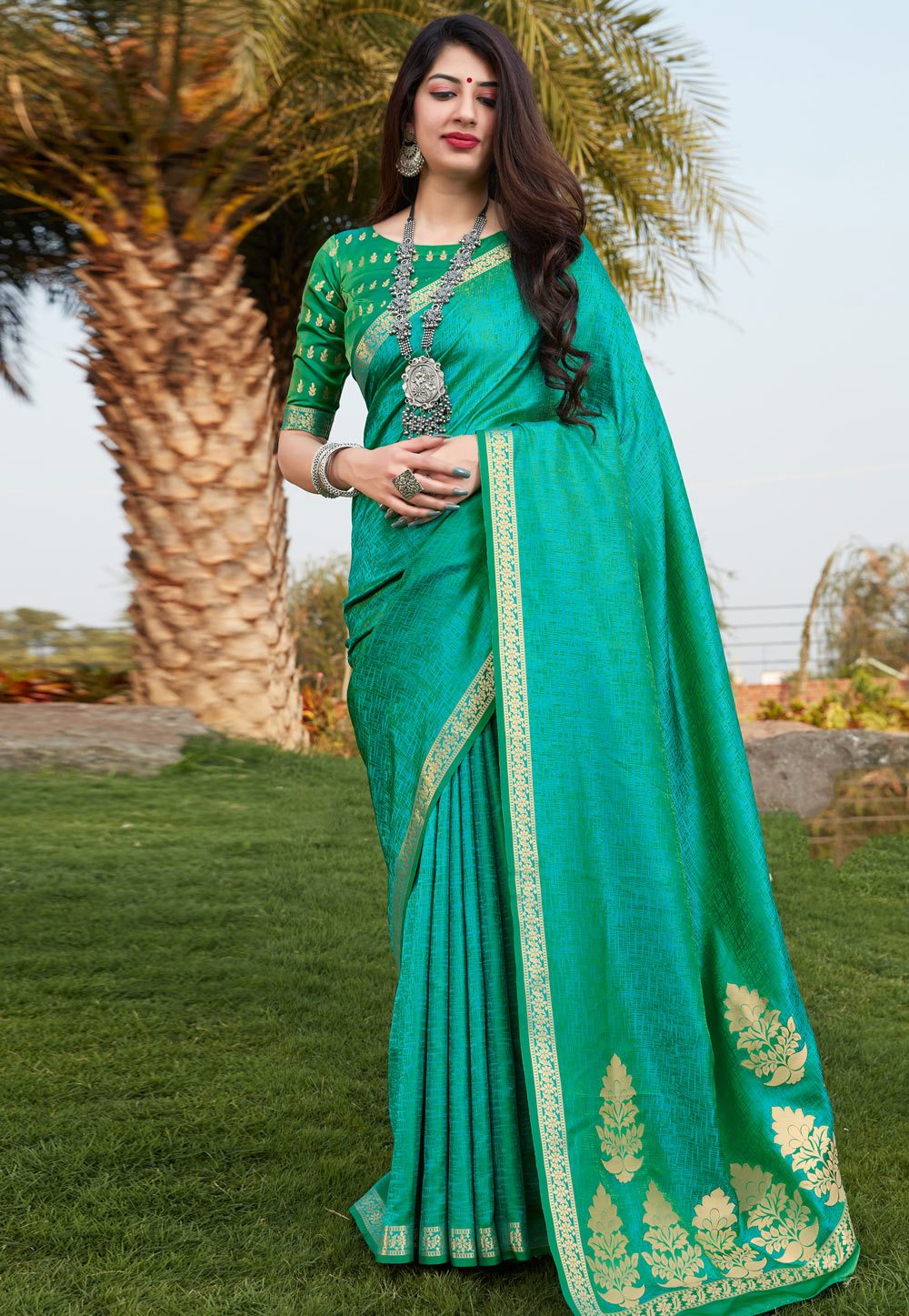 Turquoise Green Banarasi Saree - Buy Woven Banarasi Silk Saree