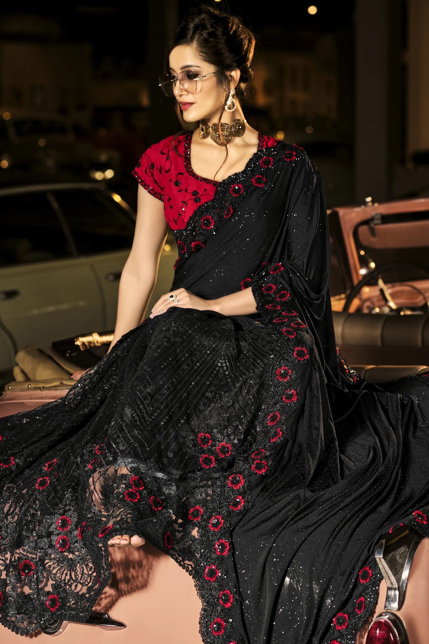 Buy SWIFFIN Designer Picks Art Silk Banarasi Black Saree For Women/Women  Saree With Unstitched Blouse-BUTTERFLY-BLACK Online at Best Prices in India  - JioMart.