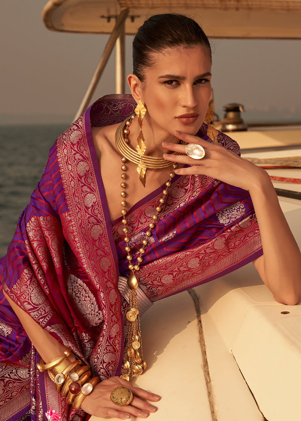 Buy Now Exquisite Violet-Pink Pure Satin Silk Two Tone Weaving Saree Online in USA, UK, Canada & Worldwide at Empress Clothing.